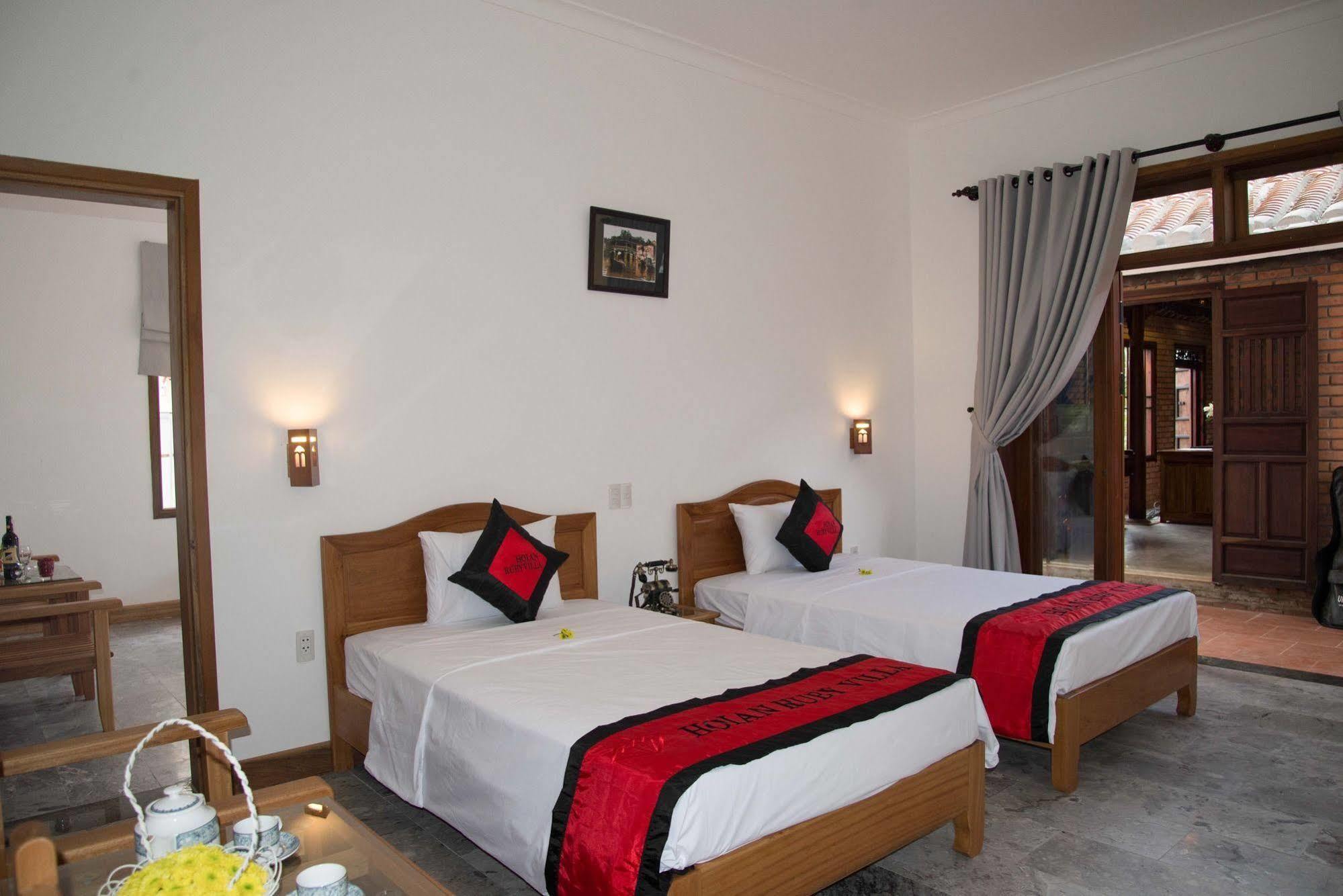 Ruby Hotel Хоян Екстер'єр фото